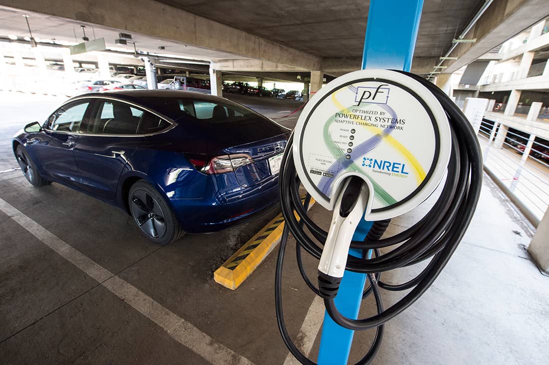 PowerFlex Adaptive Charging Station