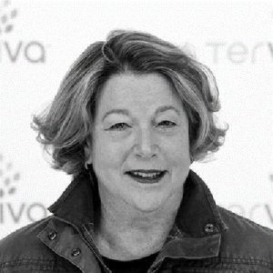 Headshot of Maggie Kavalaris