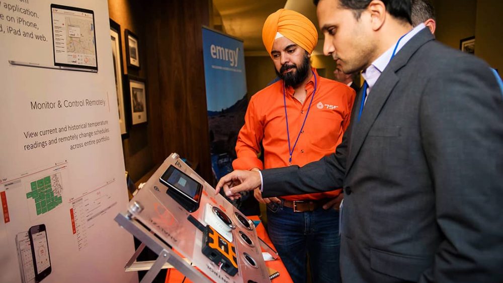 Deepinder Singh, CEO of IN2 portfolio company 75F, demonstrates his company's technology at an IN2 ecosystem event