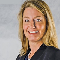 laura-dwyer Laura Dwyer headshot